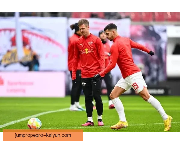 莱比锡凭借逼抢体系再创新辉煌，战术演变备受关注与期待