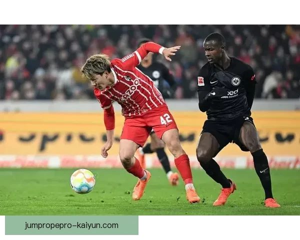 德甲穆西亚拉表现稳健，球队竞争力增强引关注